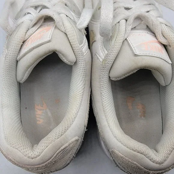 Nike Air Max 90 SE Womens Size 8.5 Shoes Summit White Light Bone CV8824-100